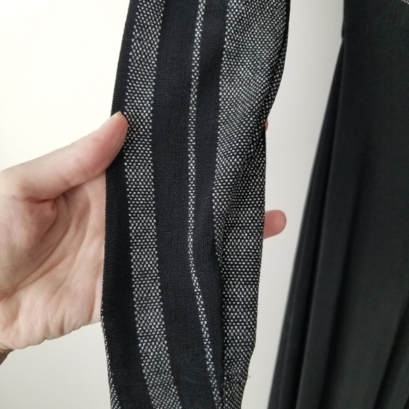 Tadashi Vintage Deep V Neck Long Sleeve Evening Gown Black & Silver Sequins M - Picture 14 of 15